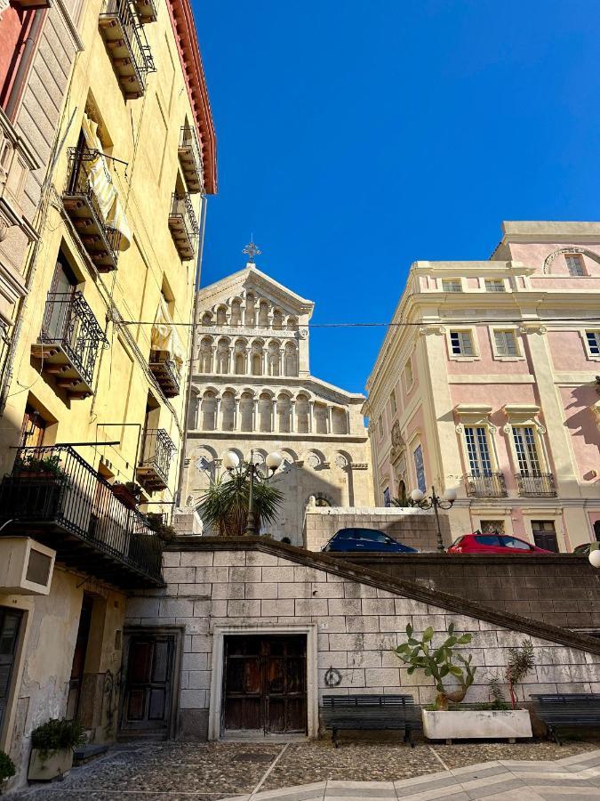 Piazza Carlo Alberto Hotel Cagliari Exterior photo